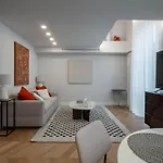 Design Suite Su 2 Piani Via Della Spiga